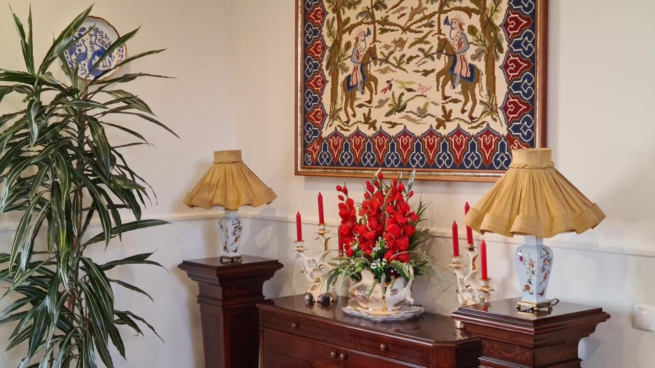 Casa Marques Bed & Breakfast Angra do Heroismo Exterior photo