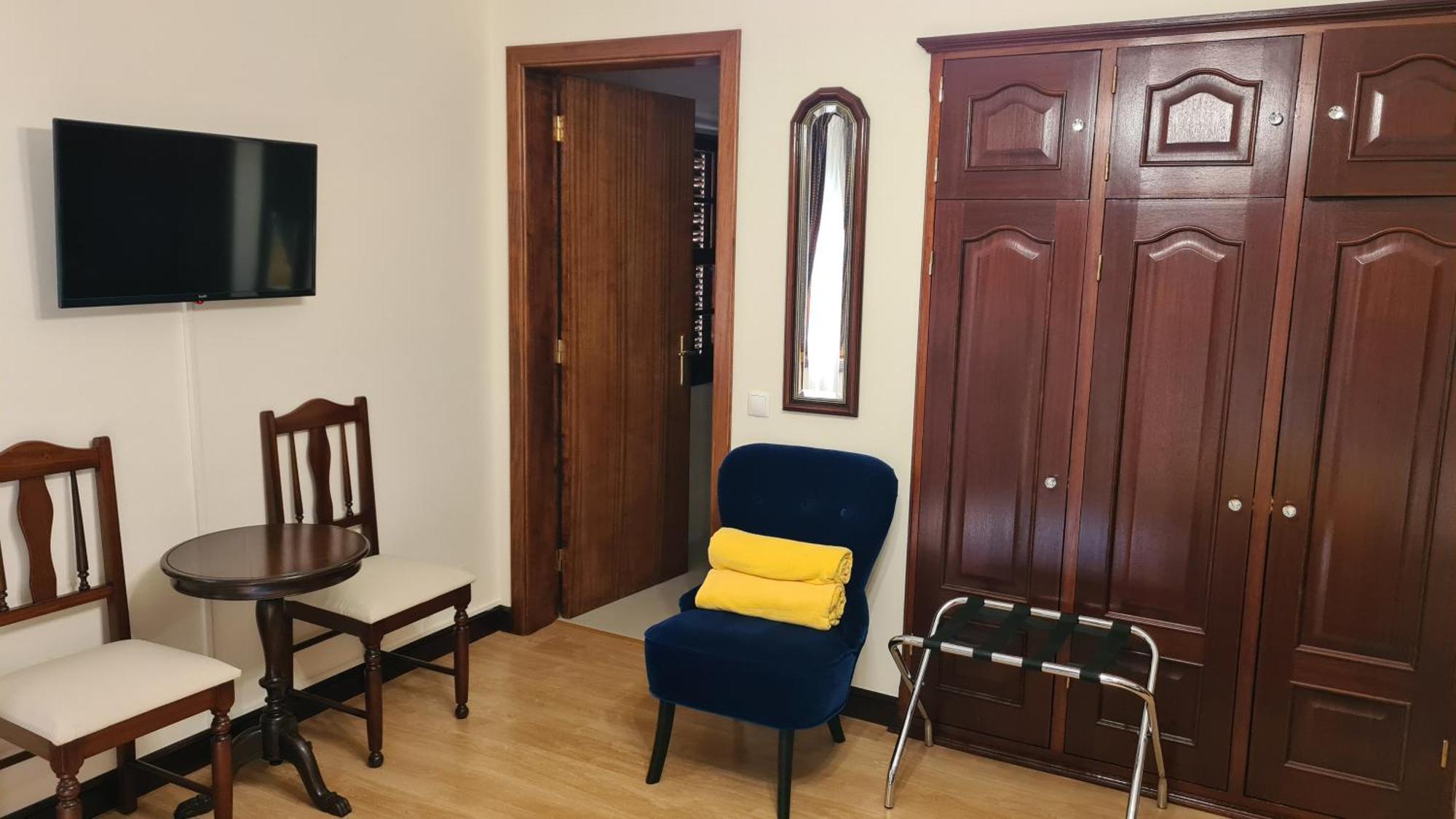 Casa Marques Bed & Breakfast Angra do Heroismo Room photo